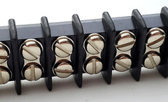 Cinch 14 Position Dual Row Screw Terminal Strip Block Phenolic 5-15/16″ Long