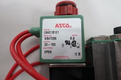 Asco U8401B101 Pneumatic Solenoid Valve 1/4in Npt 150psi 24v-dc
