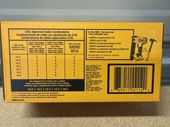 DEWALT Insulated 1 in. Electrical Staples (540 pieces)