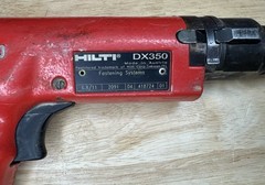 Hilti DX 350 Powder Actuated Concrete Nail Gun Red with Tool Case With Extras
