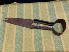 Antique Spring Shears – Sheep Wool Grass Or Other Use – Single Piece of Steel
