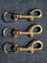 316 Stainless Steel Bolt action swivel eye snap hook with 3/4″ eyelet. 3 count