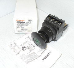 ⭐NEW IN BOX⭐ FURNAS 52PX2G3A GREEN ILLUMINATED 2-POS.PUSH PULL BUTTON MAINTAINED