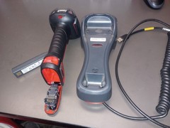 Honeywell 1991i Granit SR Bluetooth Wireless Barcode Scanner W/ Cradle & Battery