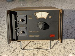 Photodyne Model 1950XR-100B Fiber Optic Continuous Optical Attenuator , 820/1300
