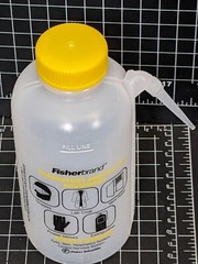 Fisherbrand Isopropanol Alcohol 500ml Easy-Squeeze Safety Wash Lab Bottle 028976