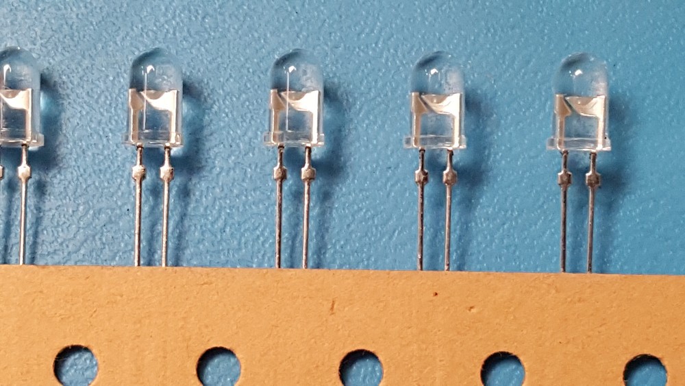 1000 PCS , LED 5mm, 5V, 25mA Clear , MARKTECH LC503PBL1-30P ,Ultra Bright Blue