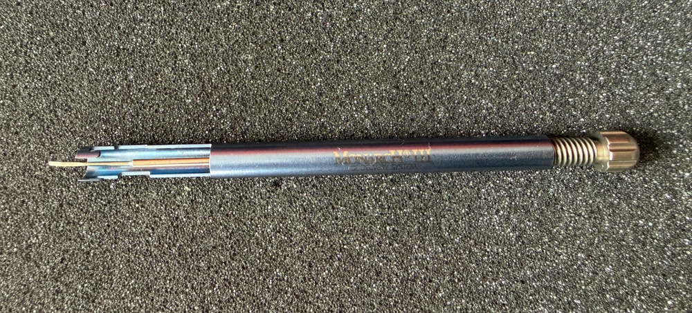 Alcon Monarch III IOL Delivery Handpiece, Reusable Titanium Injector