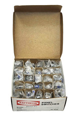 (25x) DPDT None-On-Mom (On), 5A @ 120VAC/28VDC, 2A @ 25 Flat Bat Toggle Switch