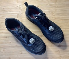 SKECHERS FOR WORK WOMENS,SLIP RESISTANT,SAFETY TOE,MEMORY FOAM SIZE 9.5 BLACK.