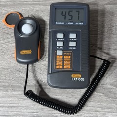 Dr. Meter Digital Illuminance/Light Meter 0.1 – 200,000 Luxmeter Model LX1330B