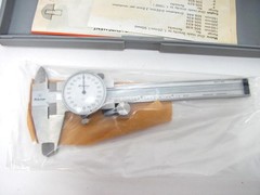 Mitutoyo 505-629 4″ .001 Dial Caliper NOS With Case Machinist Tool Made in Japan