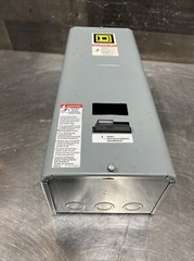 Square D 30072-007-69C Nos Surplus. Incomplete. Missing Parts As Shown In Pics