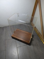 Vintage Acrylic & Wood Swivel Retail Display Case Countertop Showcase Box C37