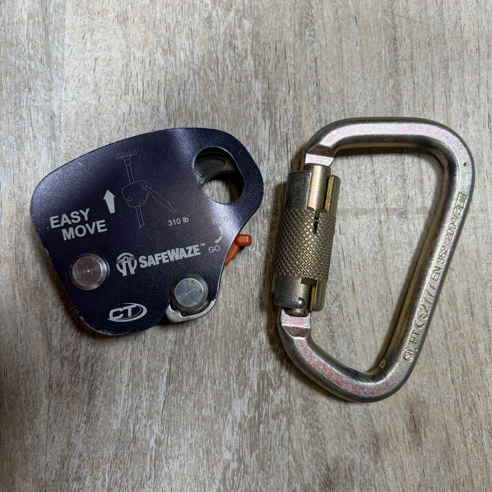 Safewaze SW-EX8000 Rope Grab/Fall Arrester For 11MM Rope 310lb incl. carabiner
