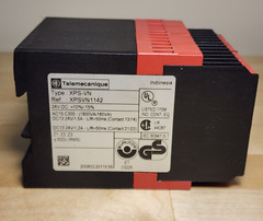 Telemecanique XPSVN1142 Safety Relay XPS-VN 24VDC Zero Speed Detection