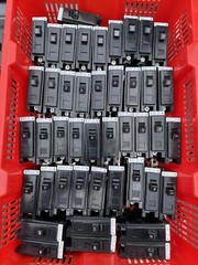 1-EATON/CUTLER HAMMER BAB1020/BA1020 1 POLE 20A BAB CIRCUIT BREAKER (USED)