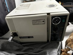 Tuttnauer 2540MK Tabletop Steam Autoclave Sterilizer w/ Gauge & Panel