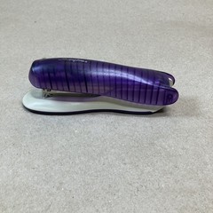 Vtg / SWINGLINE / Y2K / Translucent Purple / Stapler / OFFICE SUPPLIES / STAPLES