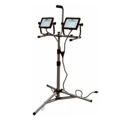 Master Electrician 10,000 Lumens LED Tripod Work Light with 6′ Cord (Open Box)