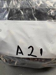 x15 Bussmann BK/HTB-42I-R Panel Mount Fuse Holder 250V (Bulk Lot)