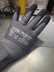 Body Guard Safety Gear Work Gloves Size M Series 260LF Black Gray Grip PPE Pair