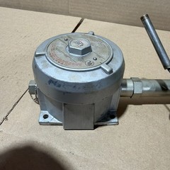 United Electric F110A-7BS Temperature Switch 0-400F 125/250VAC 15 Amp Nos No Box
