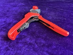 Molex Tool Hand Crimper 638190901A AWG 18-24 USED MADE IN SWEDEN