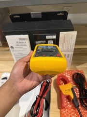FLUKE 87V/IMSK INDUSTRIAL MULTIMETER SERVICE KIT W/ i400 AC CURRENT CLAMP