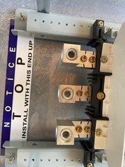 1- 225AMP 480V 42CKT MAIN LUG 3PHASE 4 WIRE COMPLETE PANEL NEMA 1 SURFACE 42″