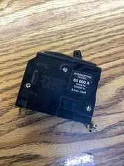 Square D QOB120 QHB120 1P 20a 120V 65kA Bolt-on Breaker