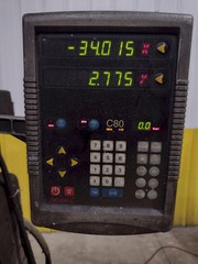 3 HP SEIKI MODEL #3VX VARIABLE SPEED VERTICAL RAM TYPE KNEE MILL: YOBRO #23840