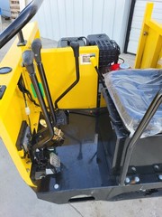CD25 Mini Dumper Loader Crawler Hydraulic Dump 13.5 HP Gasoline Engine