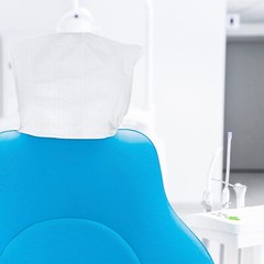 500PCS JMU Dental Headrest Covers Paper Chair Sleeve Waterproof 10″x13″ White