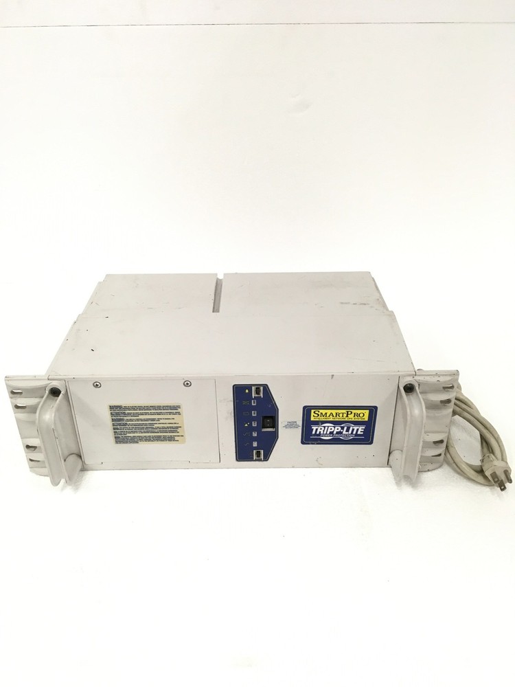 TRIPP LITE SMART700RM 8-Outlet Intelligent Network UPS System 450 Watts, No Batt