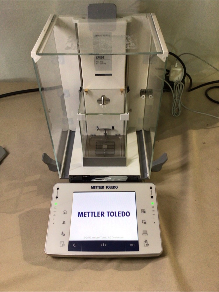 Mettler Toledo XPE56 Analytical Balance 52g Powers On. Missing Front Glass