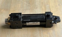 PARKER SERIES 2AN 01.50 CSB2ANUS23AC 3.00 PNEUMATIC CYLINDER 250PSI