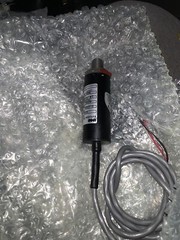 LOT OF 4 Barksdale 303H3-12CG-10-P Pressure Transducer 0-2000 3 NEW 1 USED