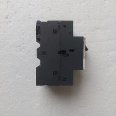 SCHNEIDER ELECTRIC GV2-ME16 Motor Circuit Breaker GV2ME16 MADE IN FRANCE
