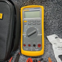 Fluke 87V/E2 Industrial Electrician Combo Kit TRMS Multimeter