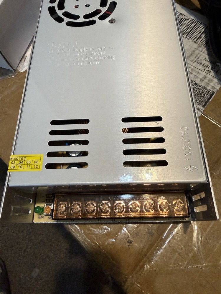 FPS-600-12 Enclosed Switching Power Supply 110-240VAC In 12V 50A 600W Adj