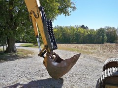 Excavator Thumb, 18″ x 50″ Fits Most Machines 24,000 – 39,000 LBS – AR400 STEEL