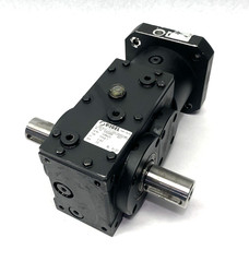 Vogel MKS 1 Precision Bevel Helical Gearbox, Angular i=9,60 Solid Shaft 308420