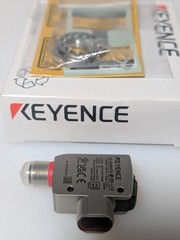 KEYENCE LR-ZH490CB IO-Link Photoelectric Sensor DC 450mm Shielded Cable New OBO