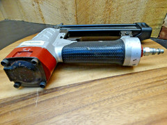 Northern Industrial 18 Gauge Model No. 123001 Finish Air Nailer 3/4″ to 2″