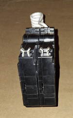 NEW EATON CUTLER HAMMER CHN230GF 30A GFCI CIRCUIT BREAKER GROUND FAULT 2 POLE CH