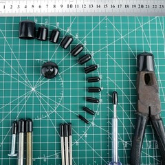 158 PCS round Rubber End Caps for Vinyl Tube and Screw Bolt Protection