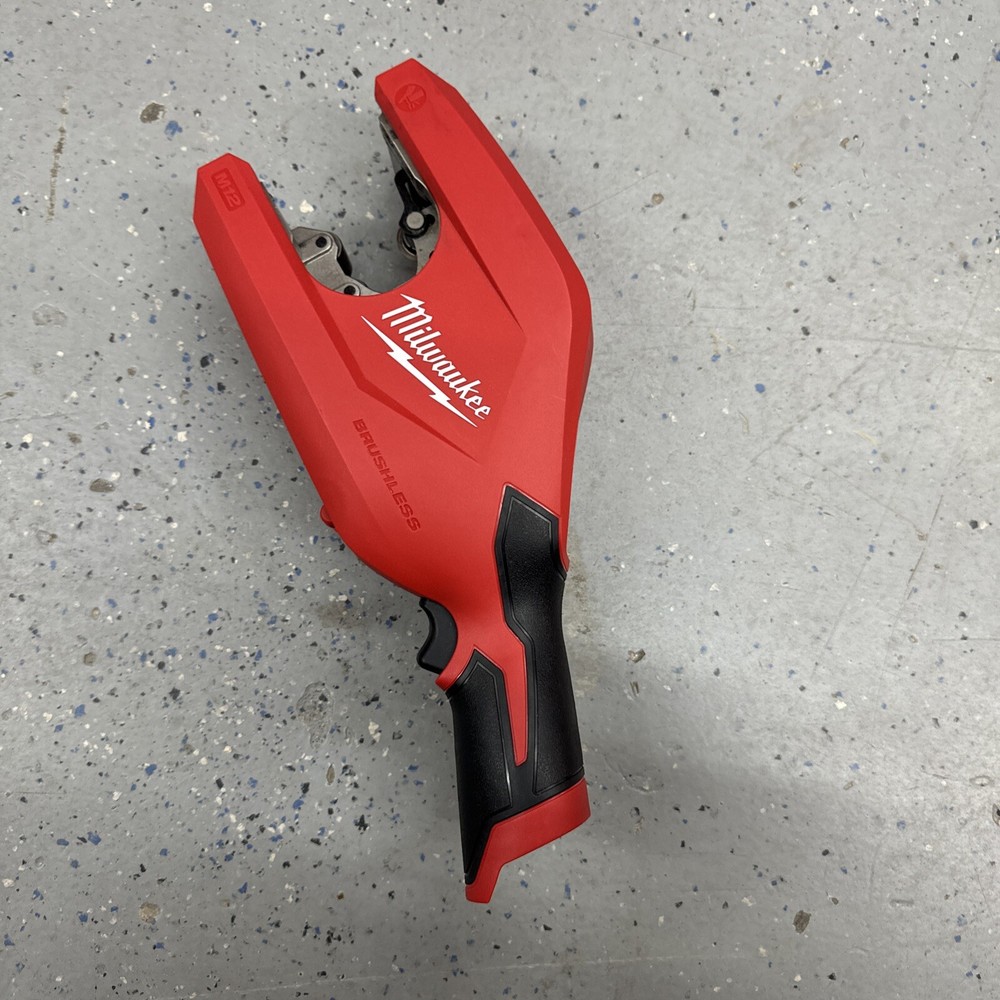 Milwaukee 2479-20 M12 Brushless 1-1/4″-2″ Copper Tubing Cutter