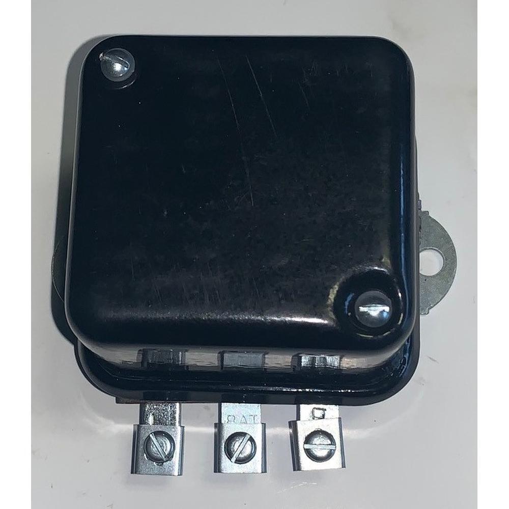 NEW 12 Volt Voltage Regulator Fits Delco Remy Starter Generator