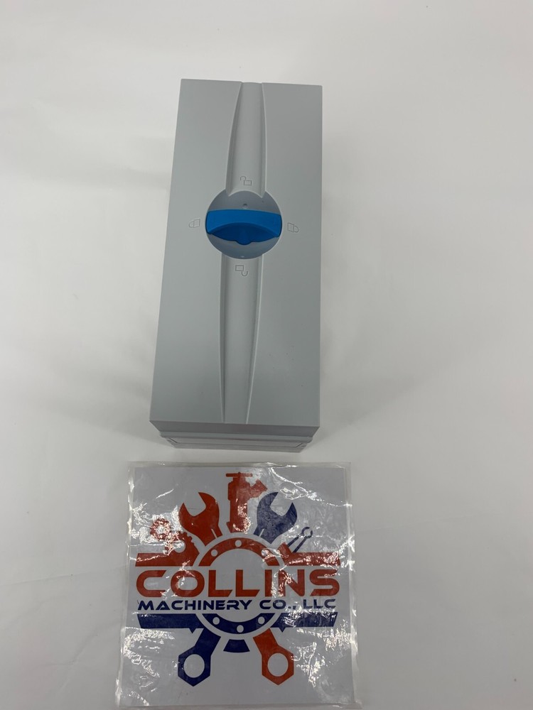 Wohner 243-L 3P 600V Connection Terminal Plate For Busbar Support Only